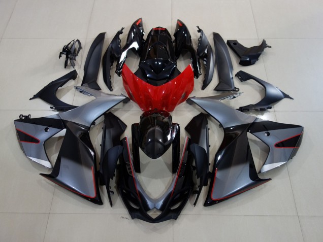 Gris Brillante / Negro Con Rojo 11-24 GSXR 600-750 Carenado Moto Gris Brillante / Negro Con Rojo 11-24 GSXR 600-750 Carenado Moto