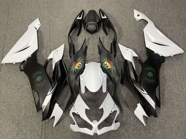 Carenados Moto Kawasaki ZX6R 2019-2022 - Blanco Negro Cara Feliz Baratos