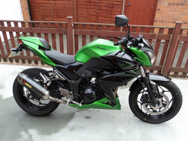 Carenado Moto Kawasaki Z250/Z300 2015-2016 - Verde Negro Mate Baratos