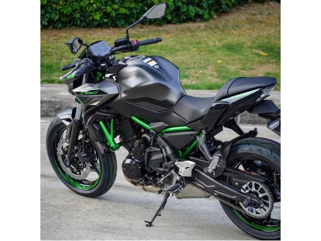 Carenados Moto Kawasaki Ninja Z650 2020-2023 - Negro Verde Baratos