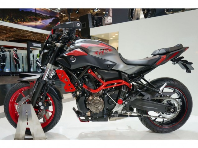 Carenados Moto Yamaha MT07/FZ07 2012-2017 - Gris Rojo Baratos