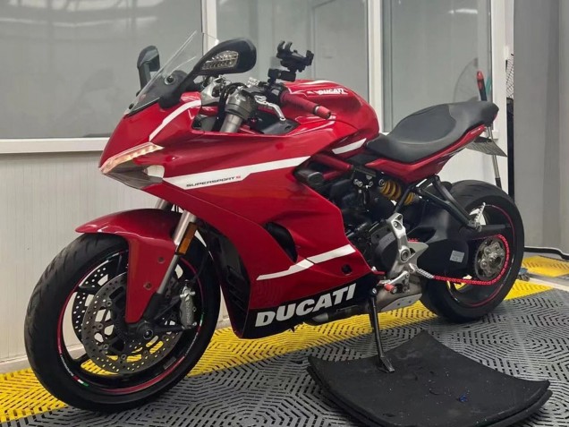 Carenados Moto Ducati Supersport 939/939S 2017-2022 - Rojo Blanco Negro Baratos