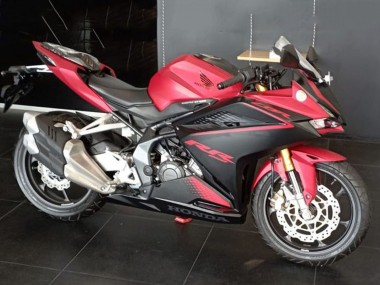Kits Carenado Moto Honda CBR250RR 2017-2022 - Rojo Negro Mate Baratos