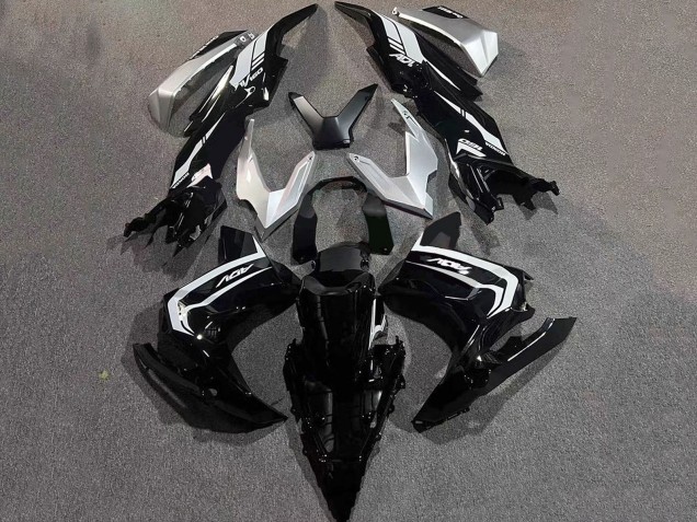 Carenados Moto Honda ADV160 2022-2024 - Plata Negro Brillante Baratos