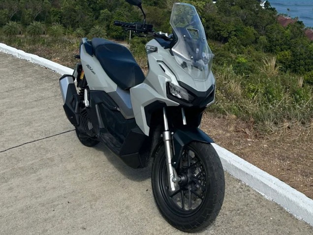 Carenados Moto Honda ADV160 2022-2024 - Plata Negro Baratos